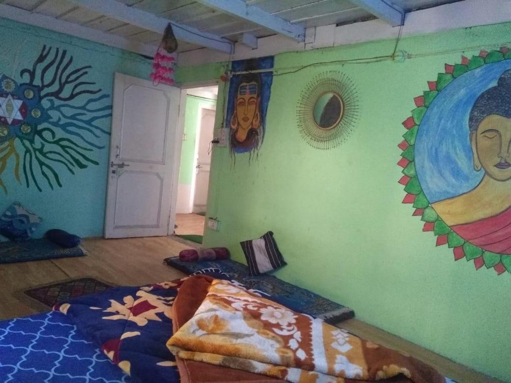 Renuka Homestay And Cafe 卡索尔 外观 照片