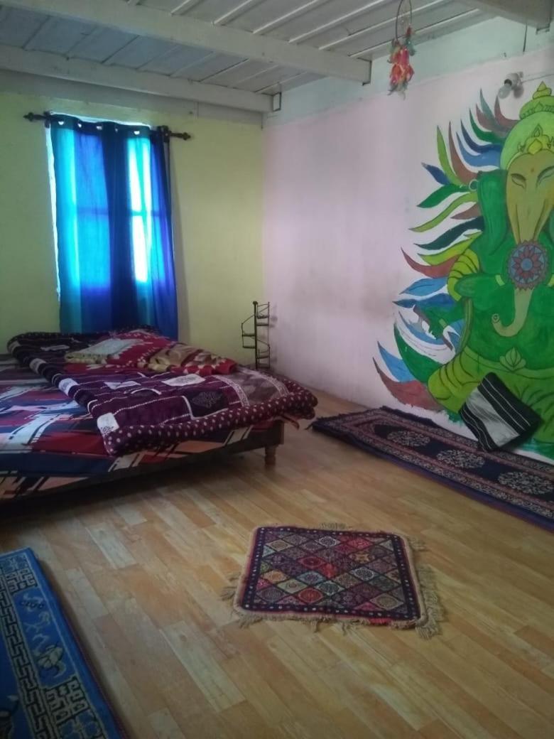Renuka Homestay And Cafe 卡索尔 外观 照片