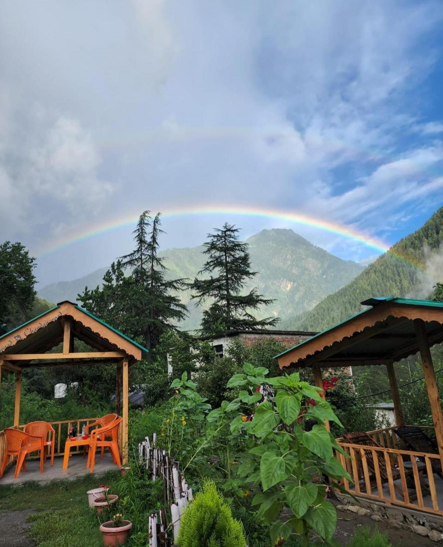 Renuka Homestay And Cafe 卡索尔 外观 照片